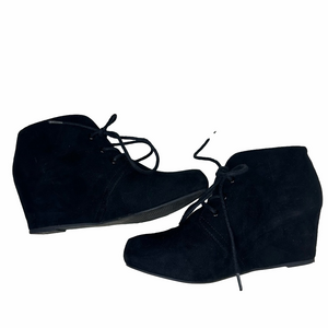 Cupcake Couture Girls Black Wedges Size 2